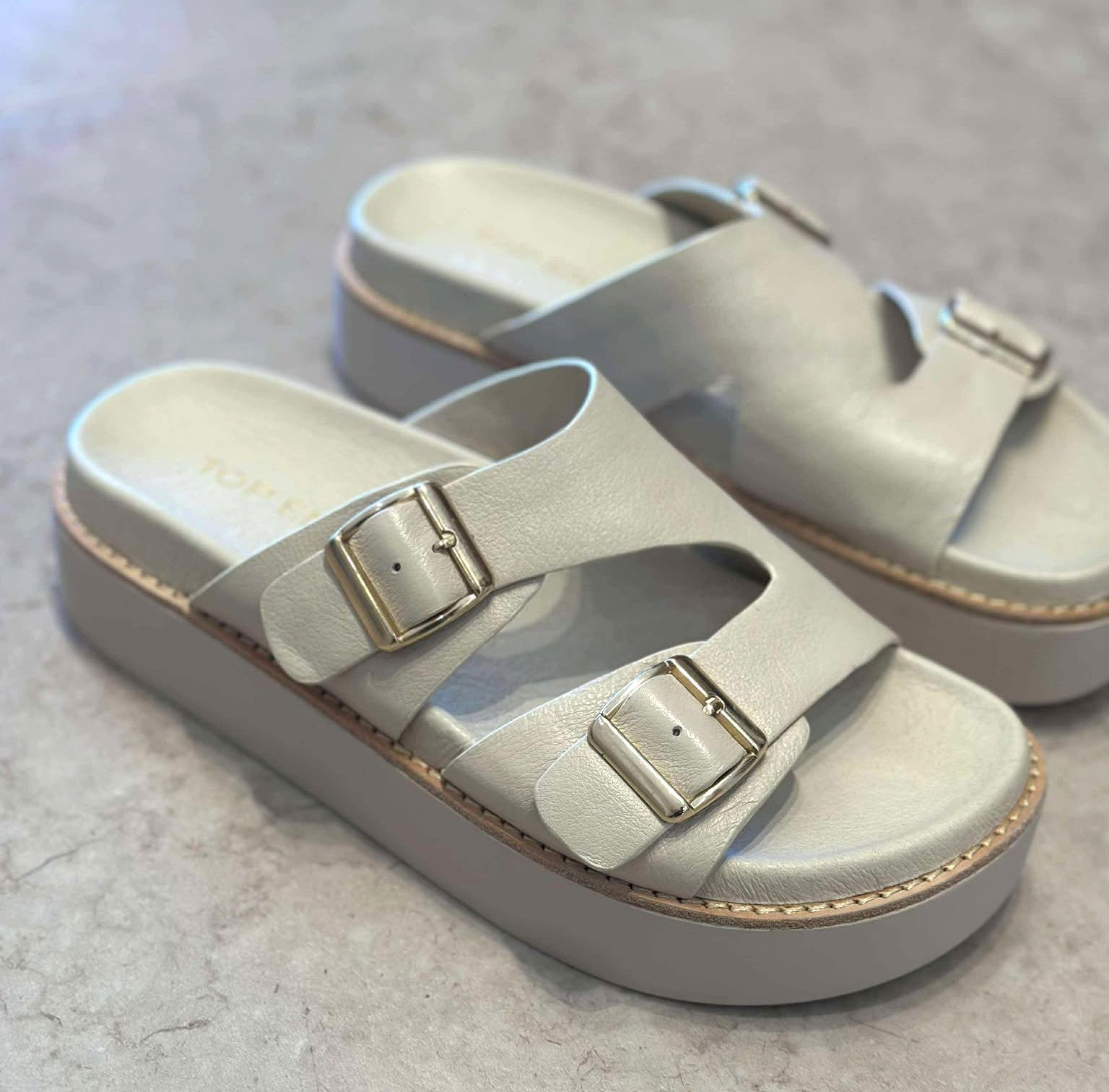 TOP END | GIZELLA - MILK