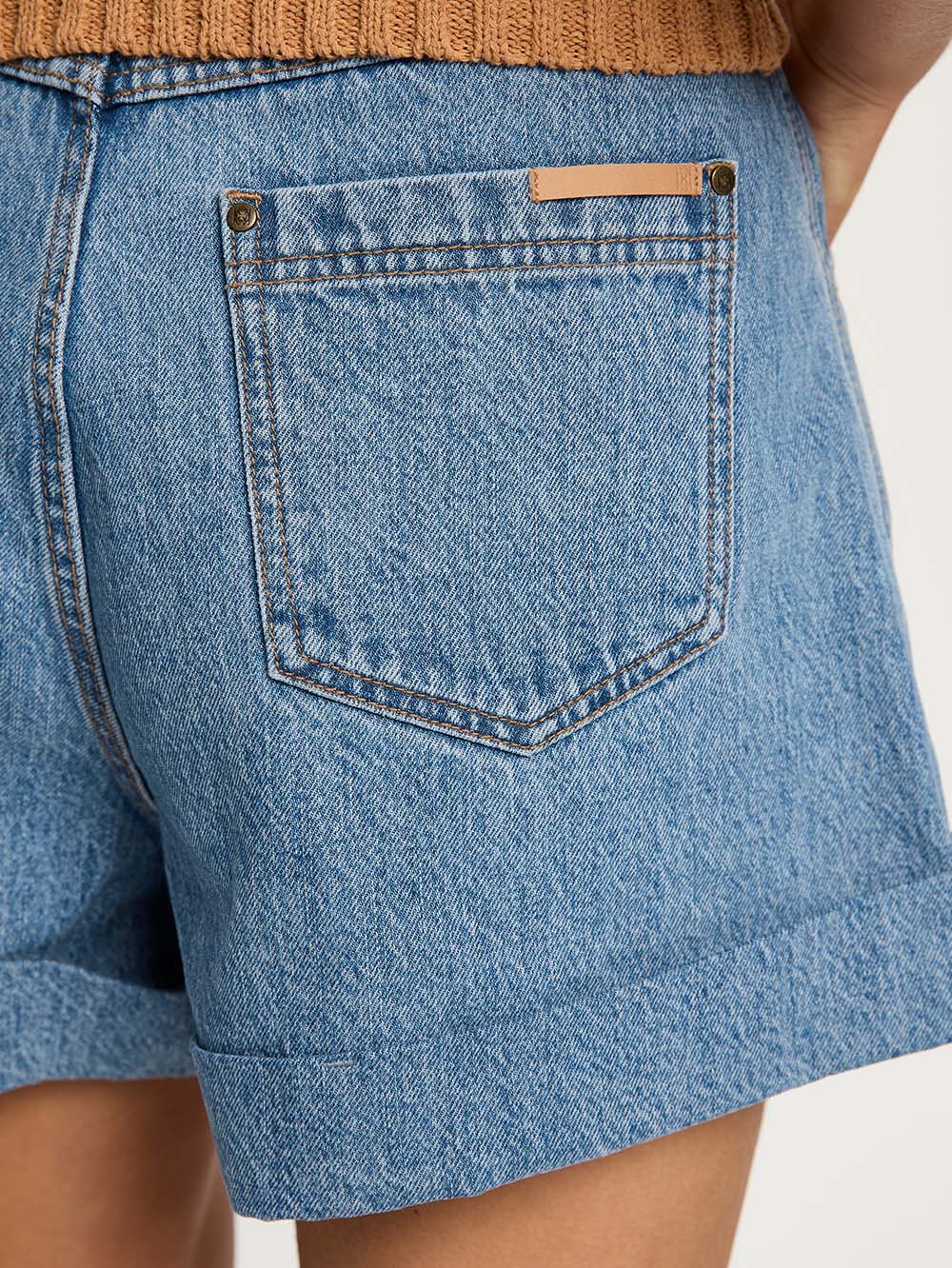 KIVARI | AVERY DENIM SHORT
