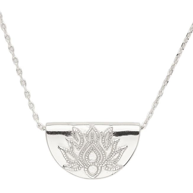 BY CHARLOTTE SILVER LOTUS SHORT NECKLACE – Mint Boutique Yarrawonga
