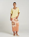 SUMMI SUMMI | V NECK TEE - BUTTER
