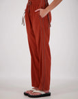 JASMINE ALEXA | MANAROLA TRACKPANTS - TOBACCO