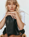 VESTIRSI | EDEN BLACK LEATHER SHOULDER BAG