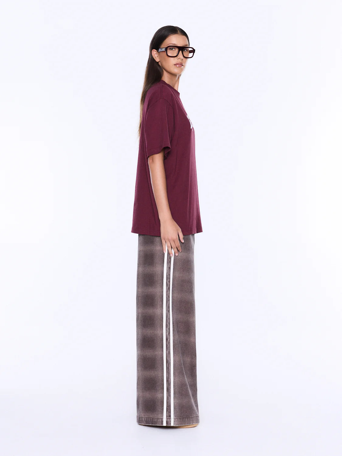 ENA PELLY | IVY RELAXED TEE - BURGUNDY