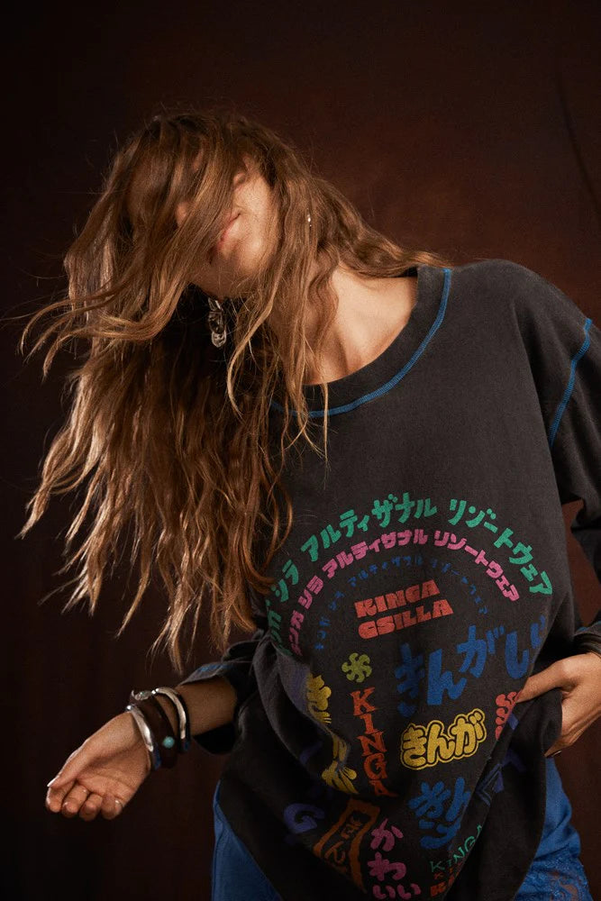 KINGA CSILLA | LANTERN TOMMY TEE