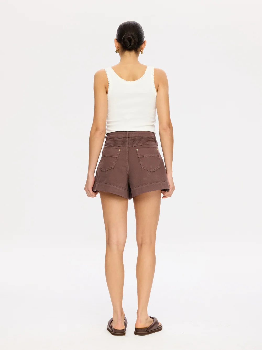 KIVARI | CELENE DENIM SHORT - CHOCOLATE