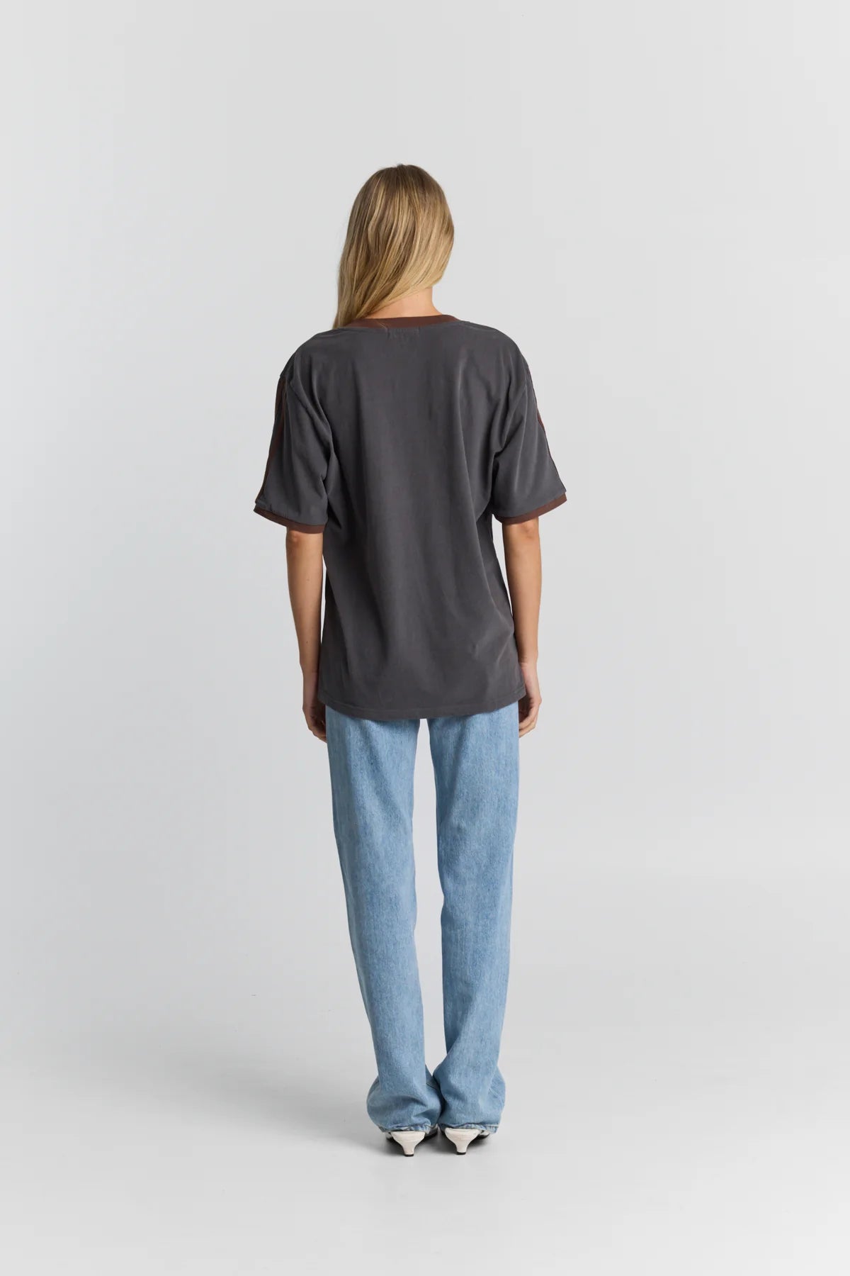 MAKU | RODEO V NECK T-SHIRT