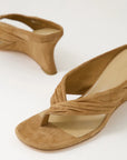 MOLLINI | FEBBE THONG WEDGE