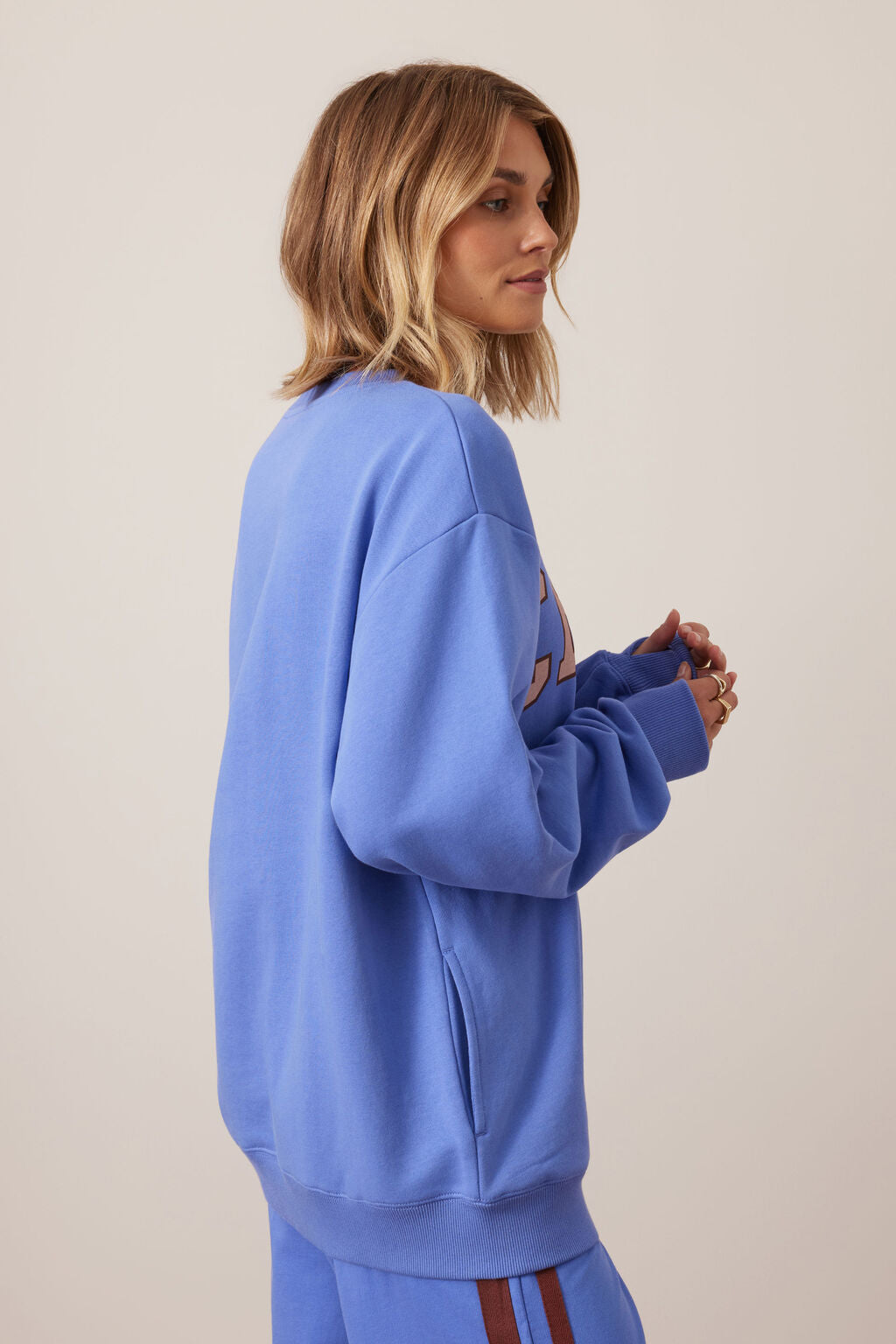 CERES LIFE | ISLA OVERSIZED SLOUCY CREW - VINTAGE BLUE / PINK CLAY