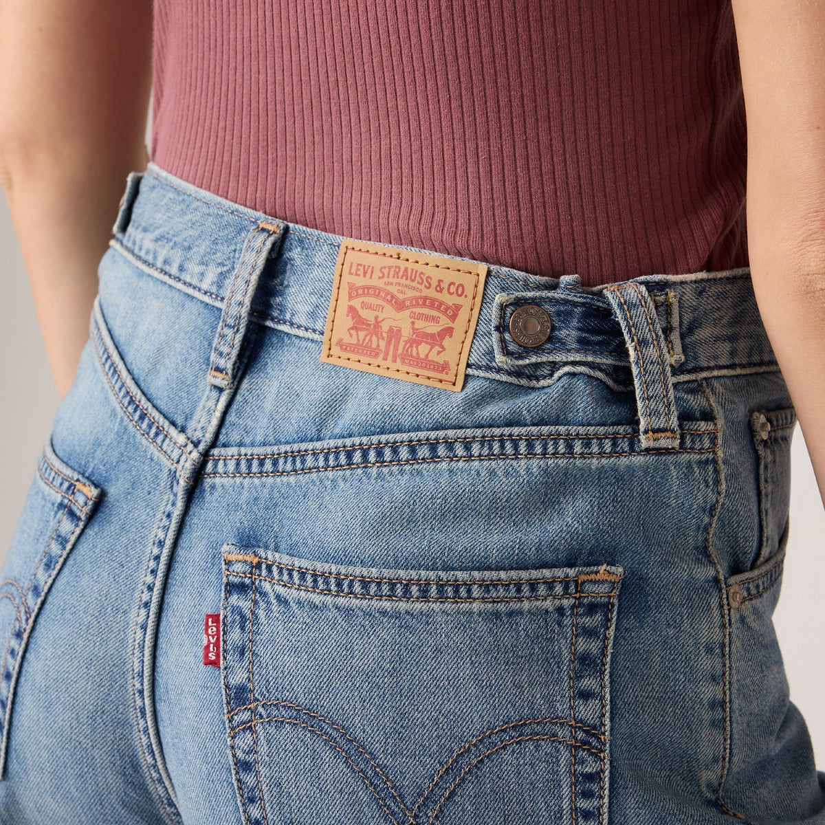 LEVI'S | CINCH MID THIGH SHORT - LIFT UP SHORT